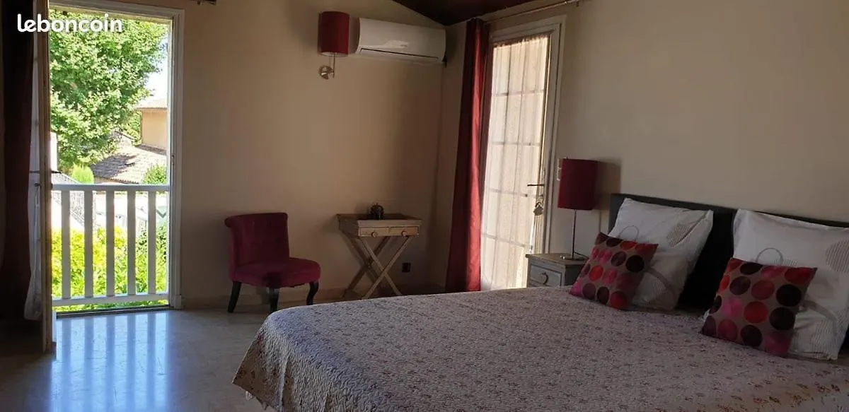 Bed & Breakfast Villa Solary Le Pontet